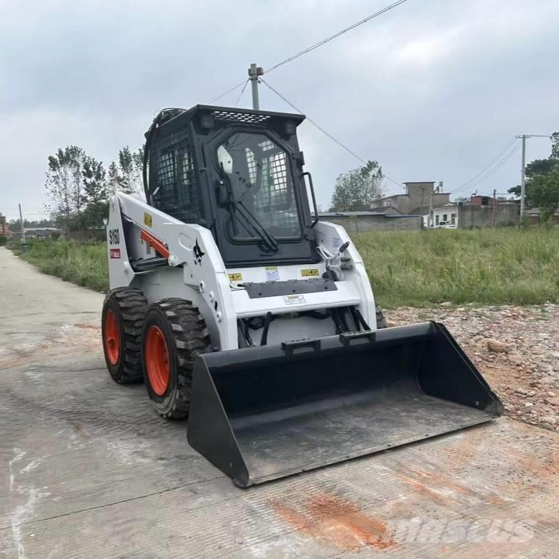 Bobcat S 160 Krautuvai su šoniniu pasukimu