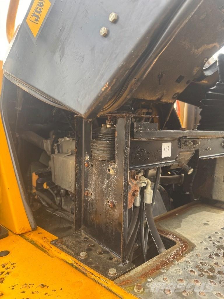 JCB 6 T-1 Statybiniai savivarčiai sunkvežimiai