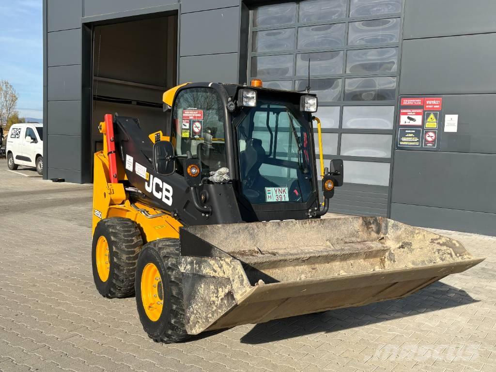 JCB 250 T4 Mini krautuvai