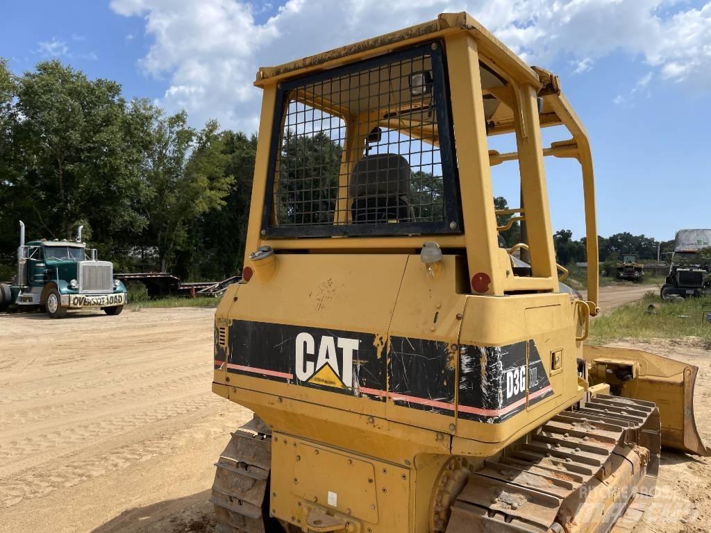 CAT D3G XL Vikšriniai buldozeriai