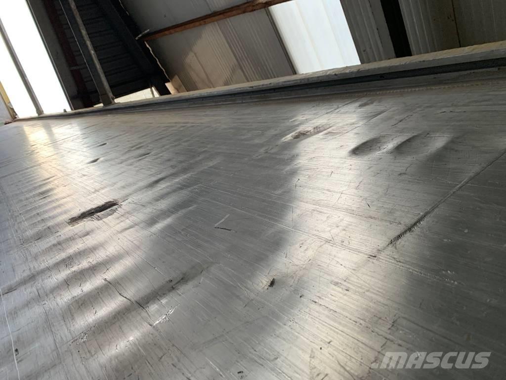 Kraker Walking floor Lengvos priekabos