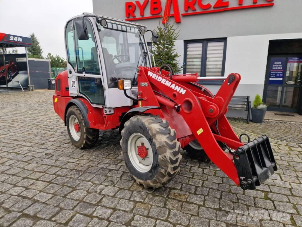 Weidemann 3070CX80 Naudoti ratiniai krautuvai