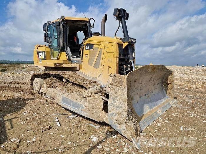CAT D7E Vikšriniai buldozeriai