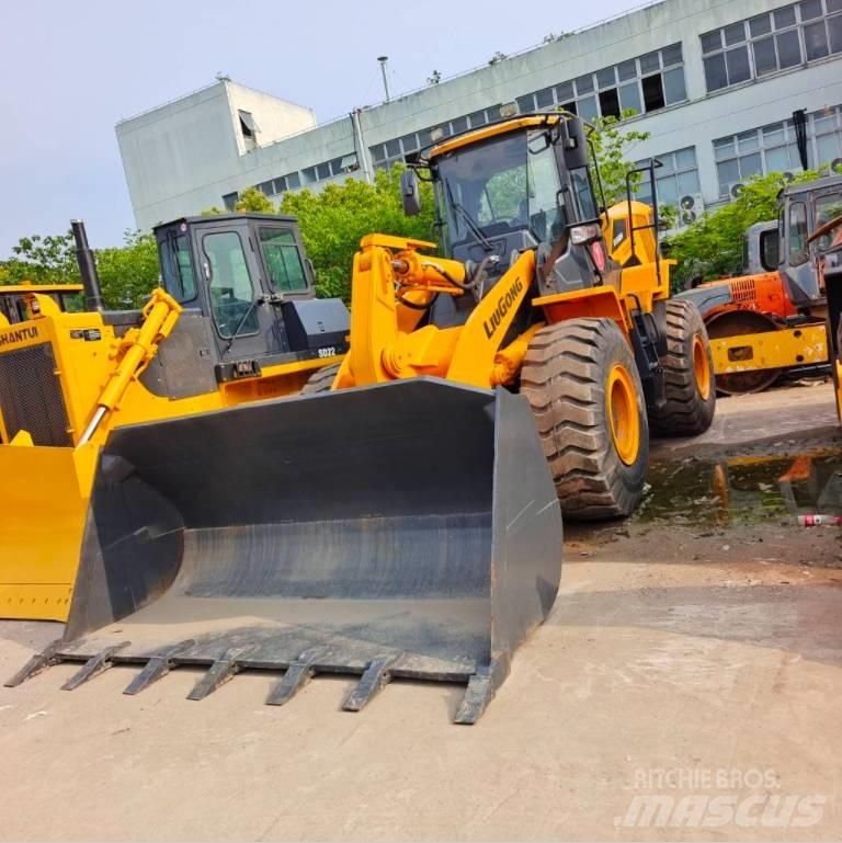 LiuGong 856 H Naudoti ratiniai krautuvai