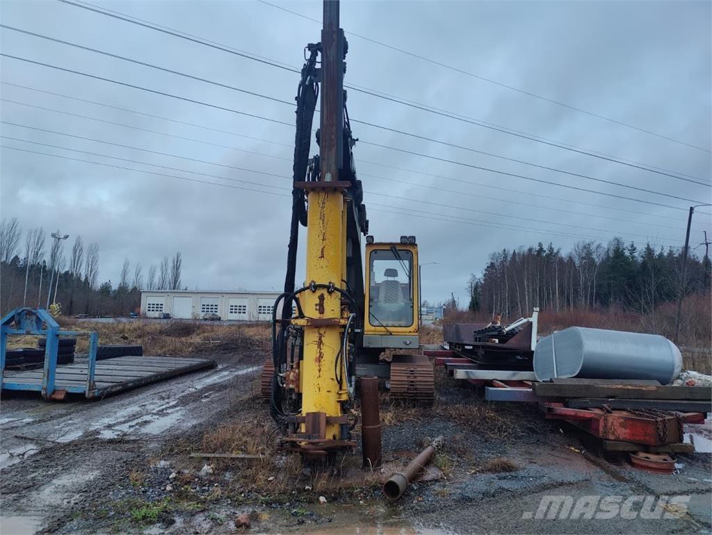 Åkerman H7C Polių kalimo technika