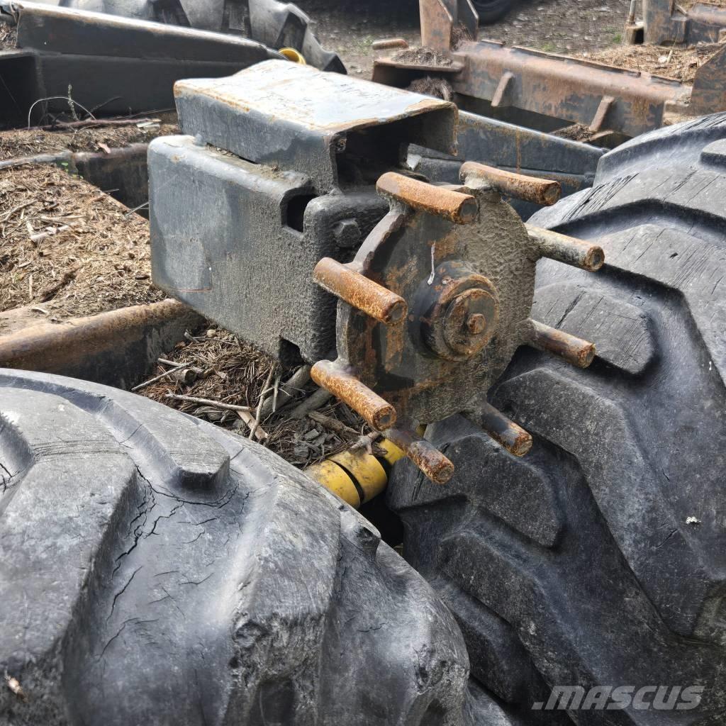 Valtra N 134 Forest Traktoriai