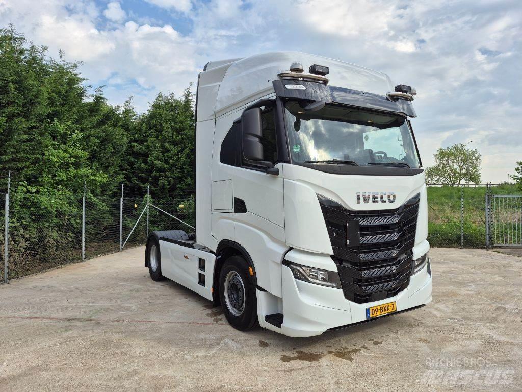 Iveco S-Way 490 Naudoti vilkikai