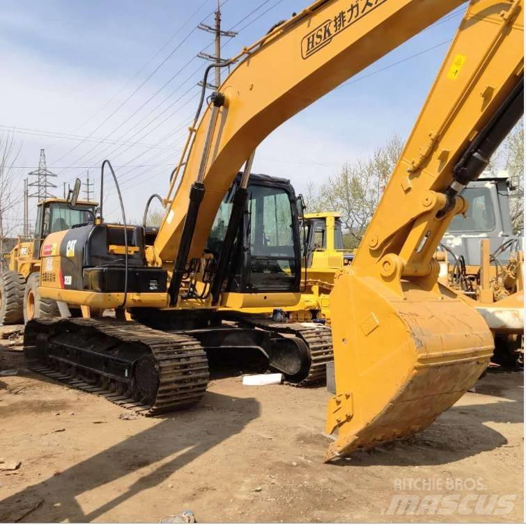 CAT 320D Vikšriniai ekskavatoriai