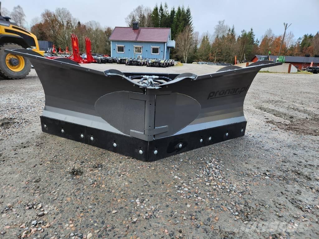 Pronar PUV 3000 M Sniego peiliai ir valytuvai