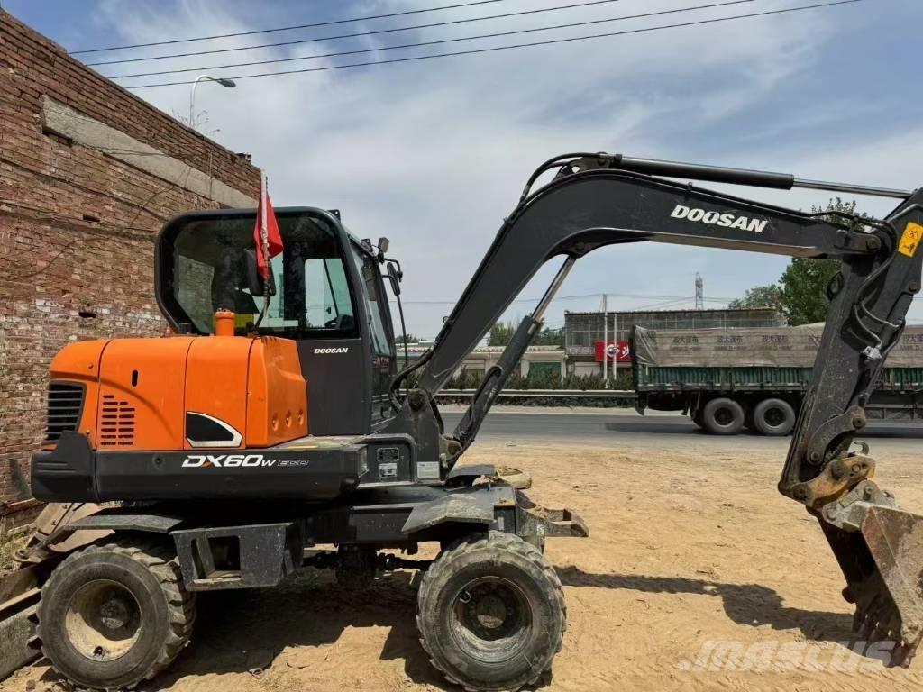 Doosan DX 60 Mini ekskavatoriai < 7 t
