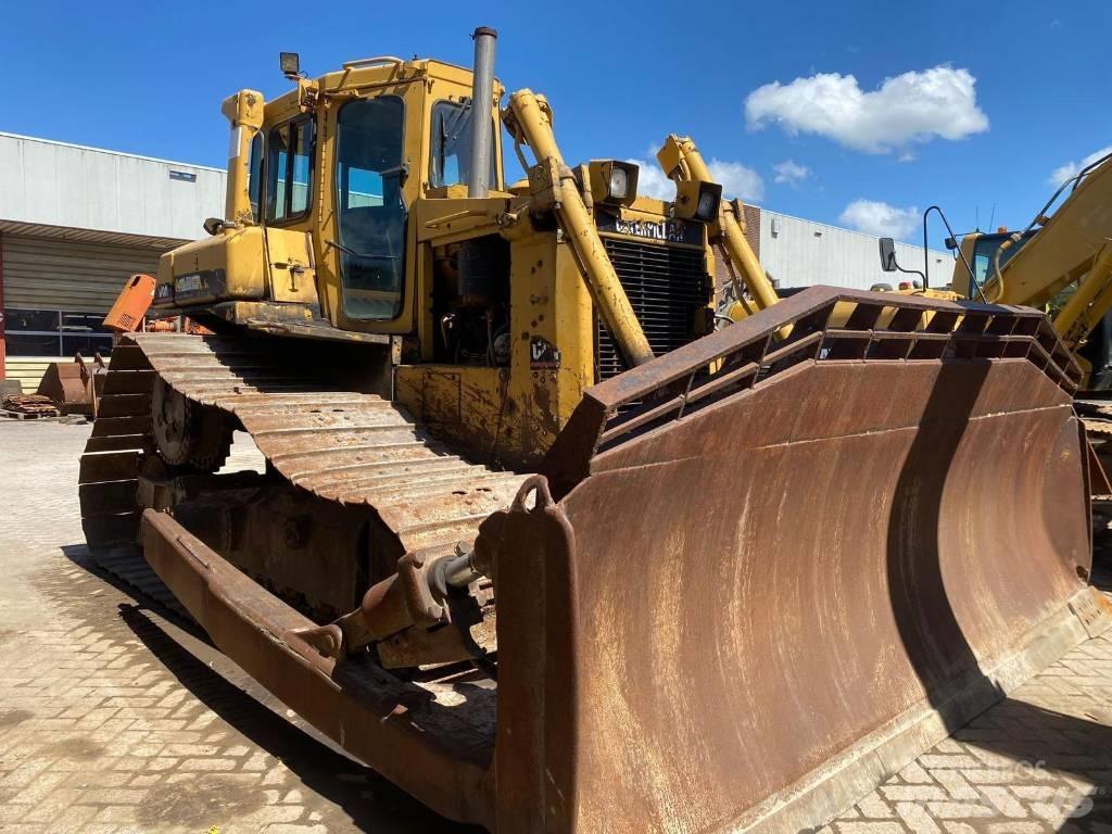 CAT D 6 H Vikšriniai buldozeriai