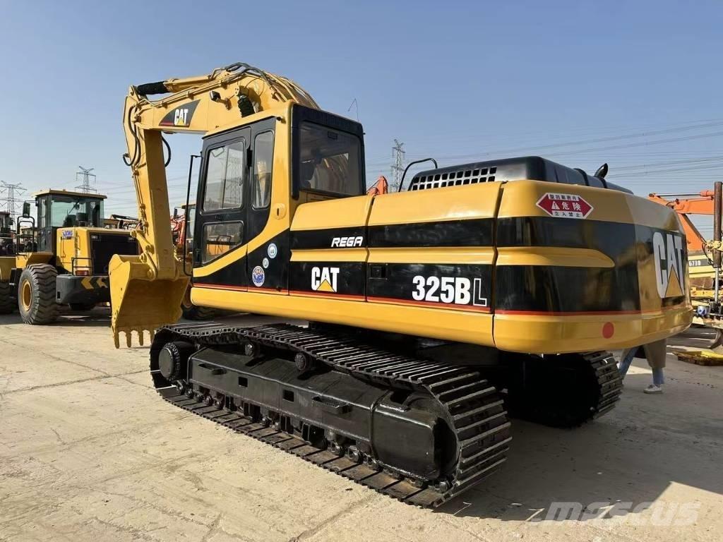 CAT 325 B L Vikšriniai ekskavatoriai