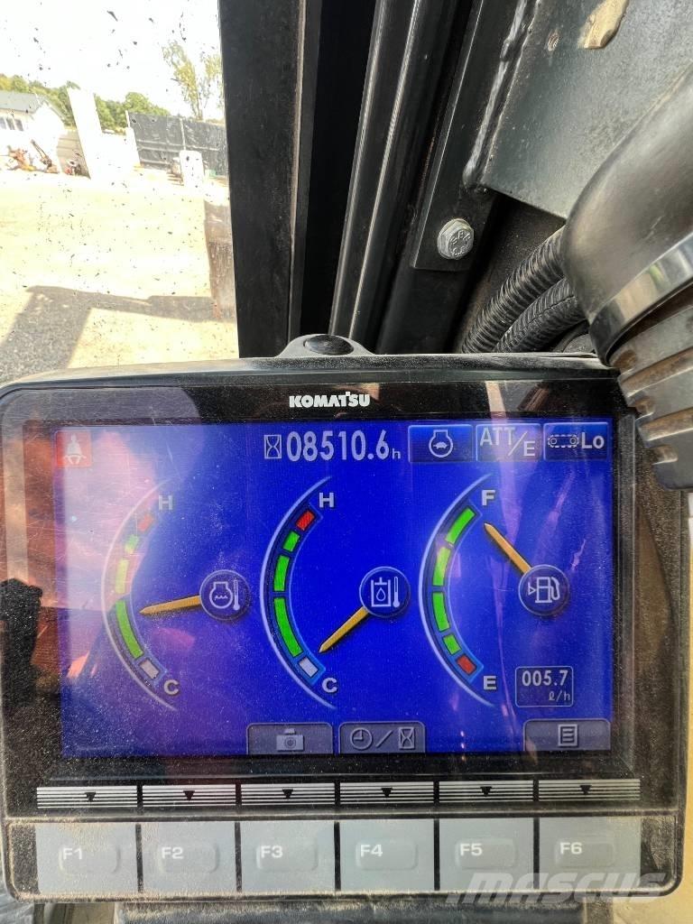 Manitou BT420 Teleskopiniai krautuvai