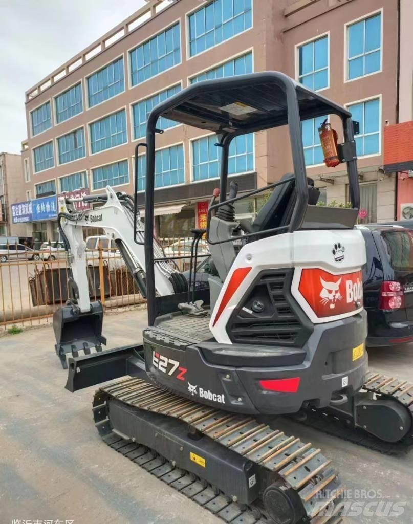 Bobcat E 27 Z Krautuvai su šoniniu pasukimu