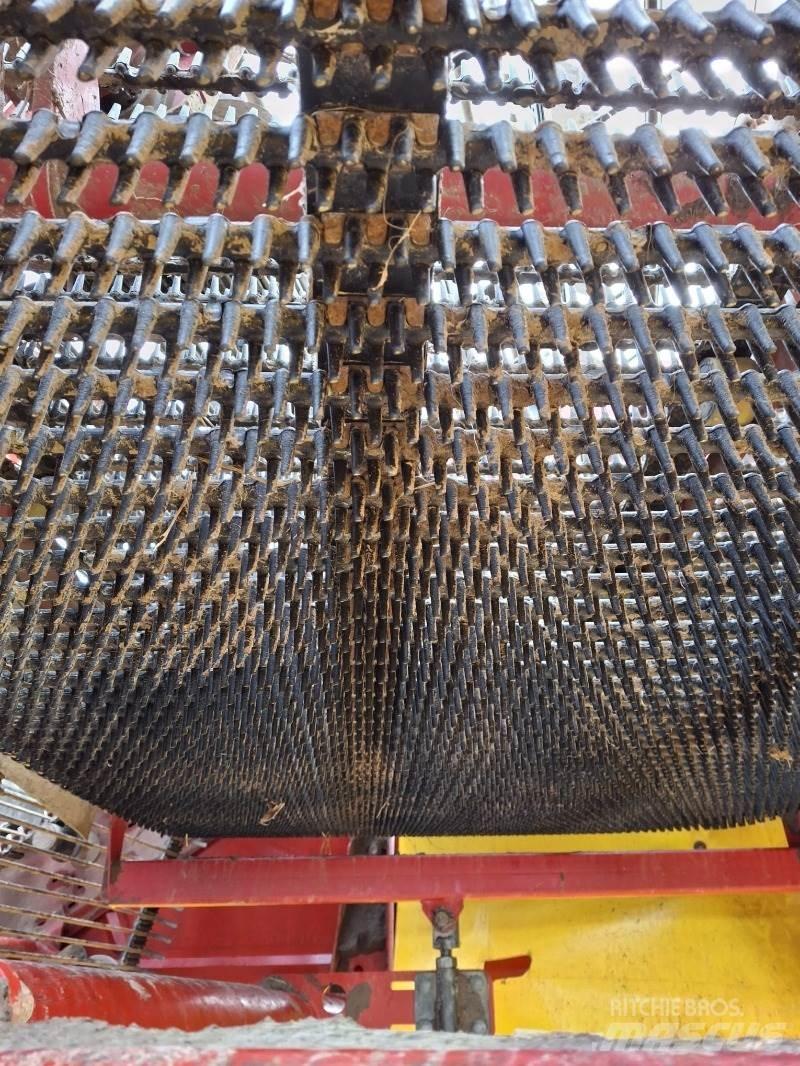 Grimme SE150 Šakniavaisių kombainai