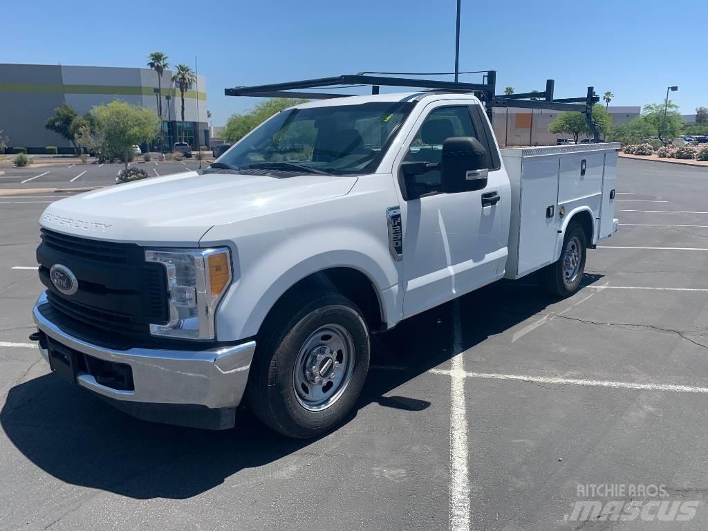 Ford F 250 HD Pikapai / Bortiniai sunkvežimiai