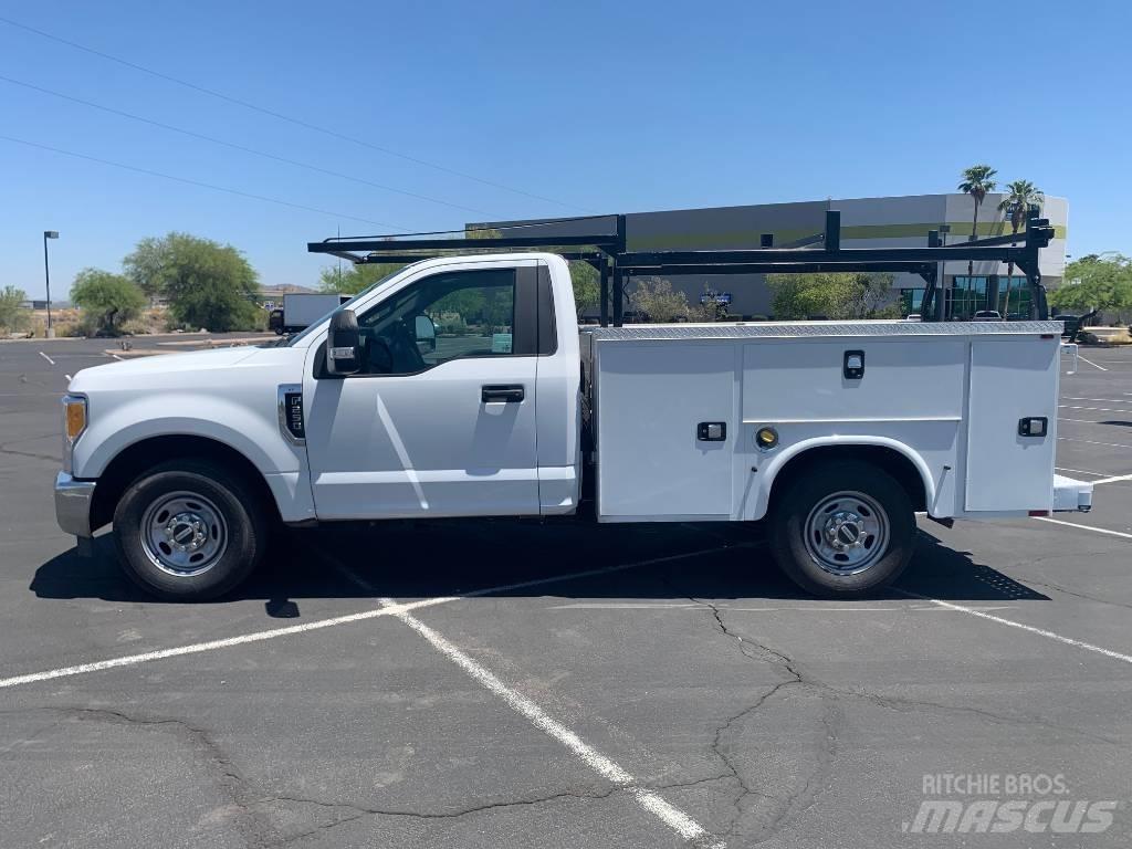 Ford F 250 HD Pikapai / Bortiniai sunkvežimiai
