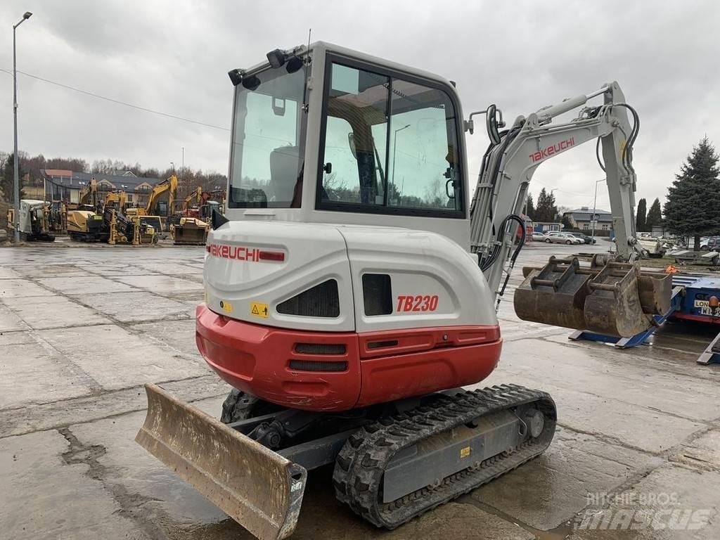 Takeuchi TB230 V3 Mini ekskavatoriai < 7 t
