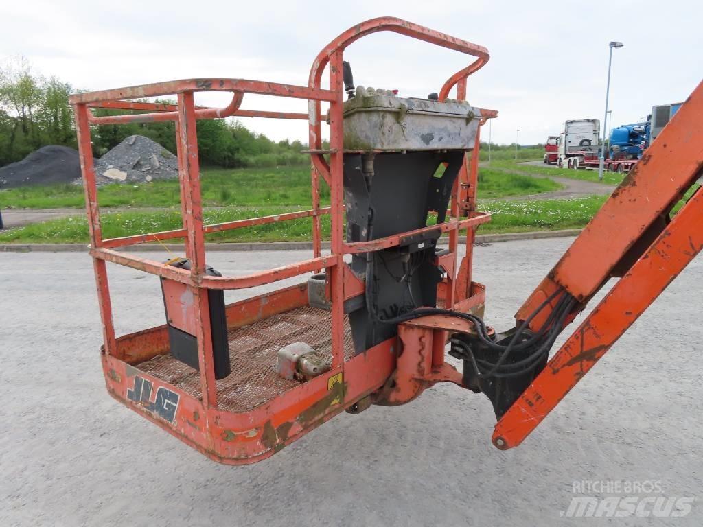 JLG 800 AJ Alkūniniai keltuvai