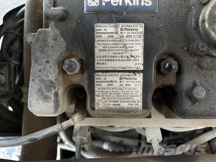 JCB 48Z-1 Vikšriniai ekskavatoriai