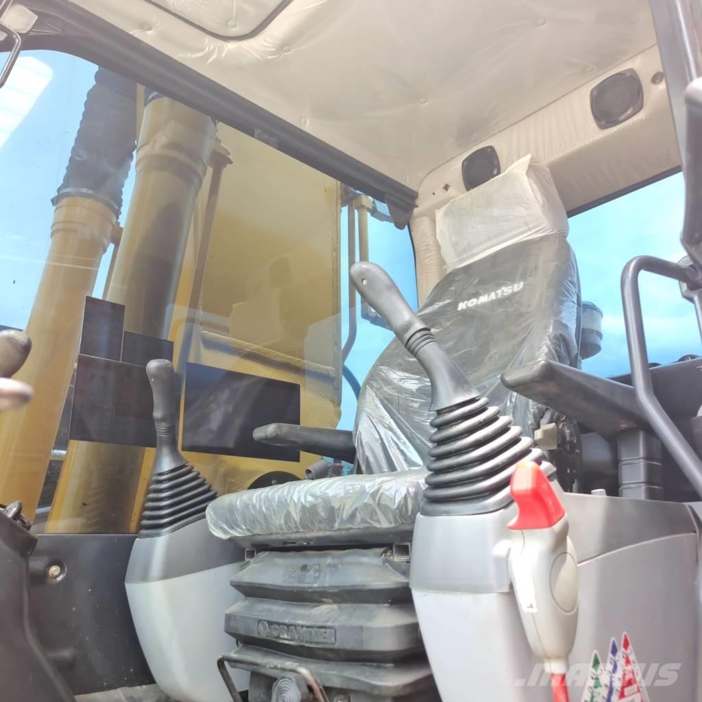 Komatsu PC 220 Vikšriniai ekskavatoriai