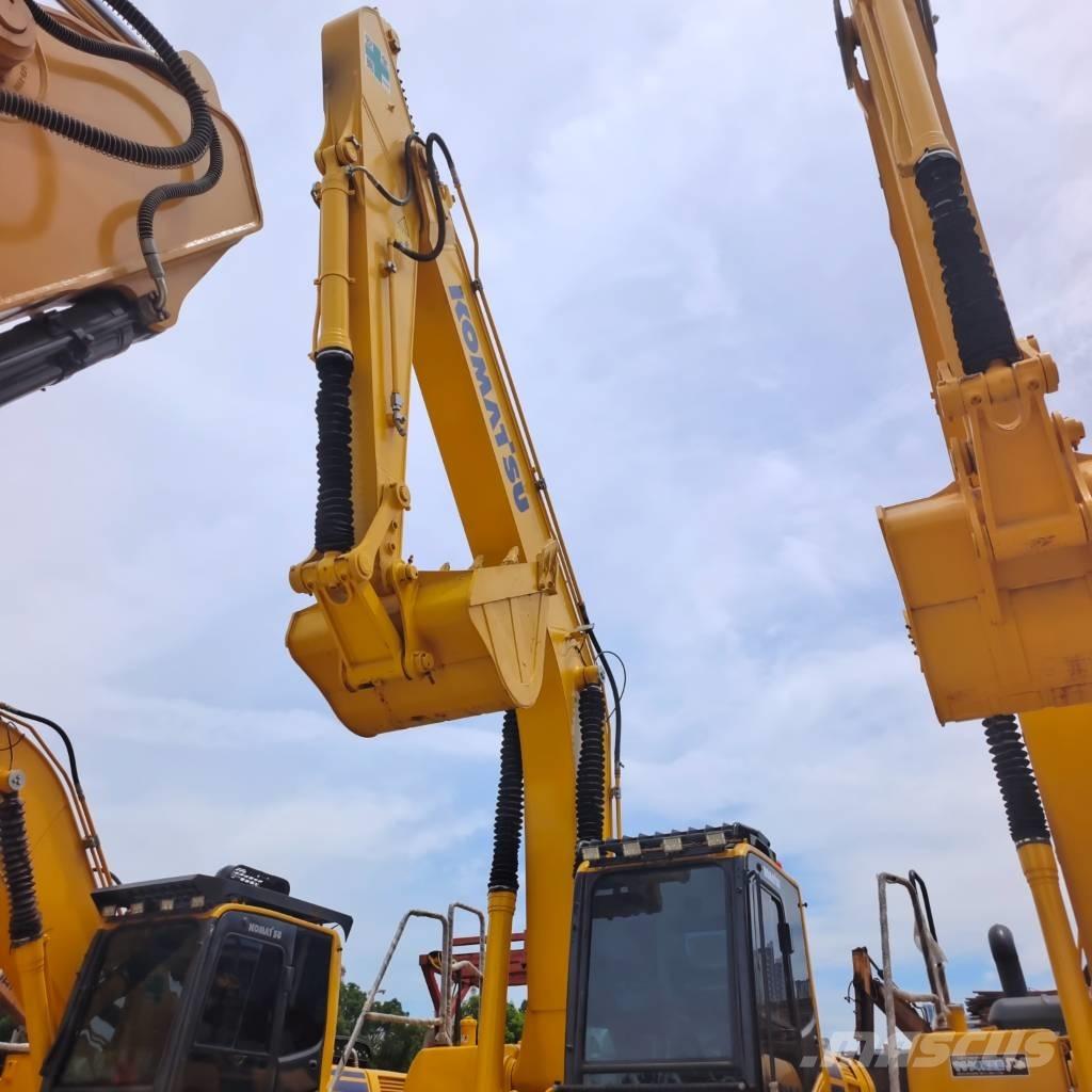 Komatsu PC 220 Vikšriniai ekskavatoriai