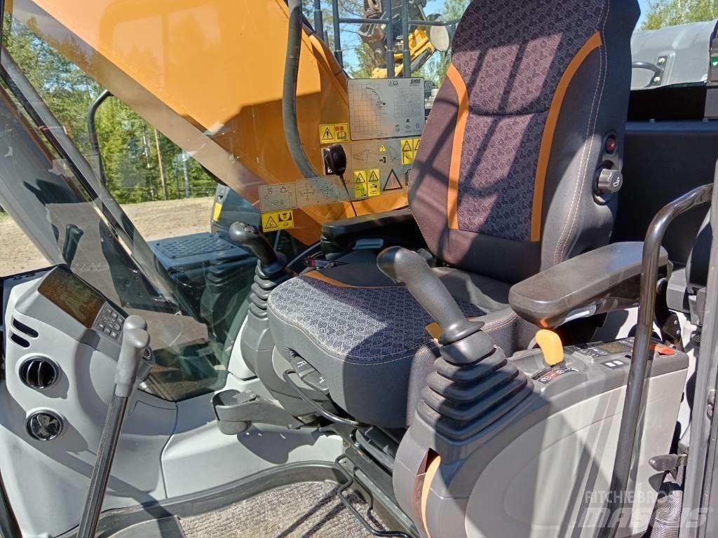 CASE CX 300 D Vikšriniai ekskavatoriai