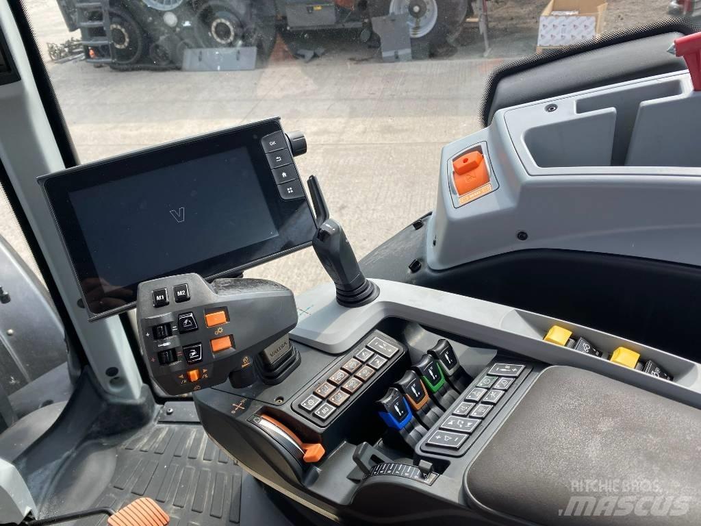 Valtra T214 Versu Traktoriai