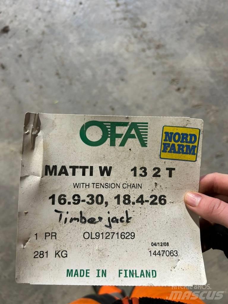 Timberjack 225E Skiedrovežiai