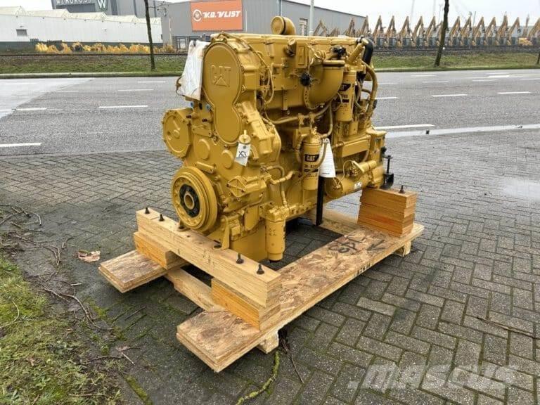 CAT C15 Varikliai