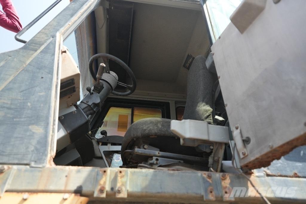 CAT 773 E Atliekų išvežimo technika