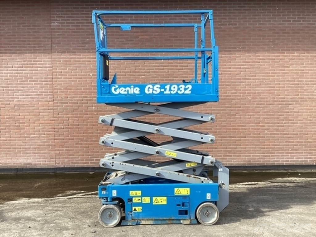 Genie GS1932 Žirkliniai keltuvai