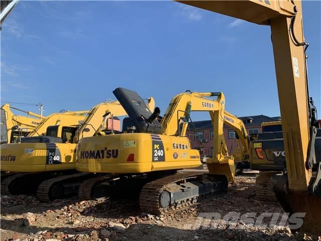 Komatsu PC 240 LC Vikšriniai ekskavatoriai