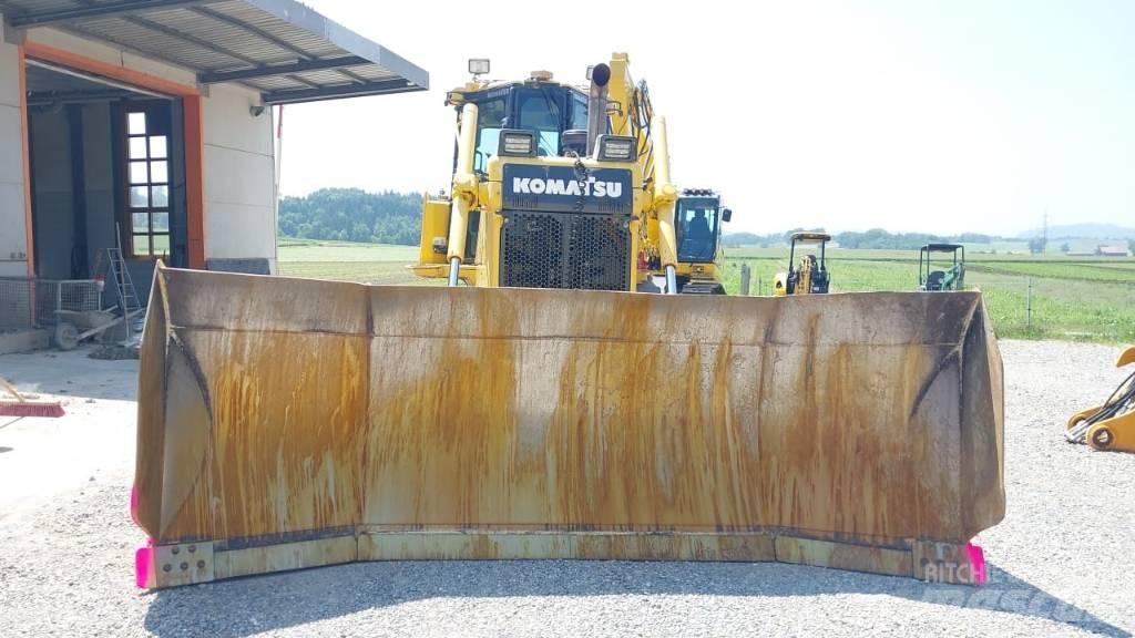 Komatsu D 65 PX-18 Vikšriniai buldozeriai