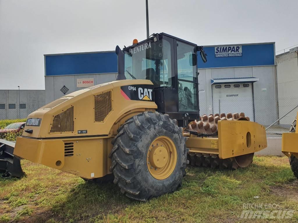 CAT CP 64 Kiti volai