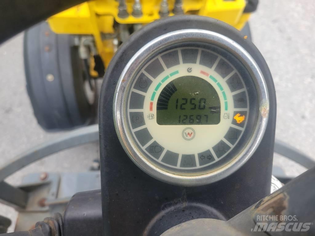 Wacker Neuson Wl25 Naudoti ratiniai krautuvai