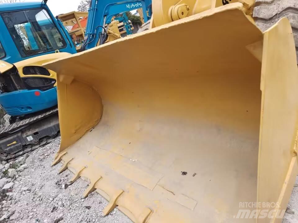 CAT 938G Naudoti ratiniai krautuvai