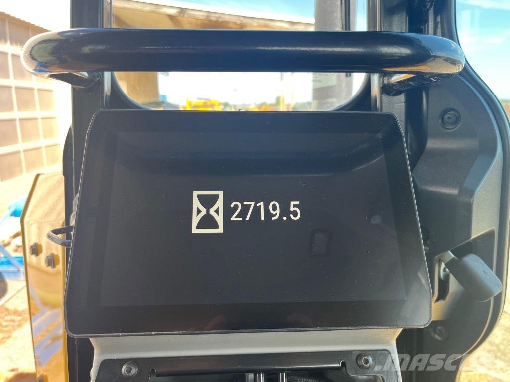 CAT D5 - D5 LGP Vikšriniai buldozeriai
