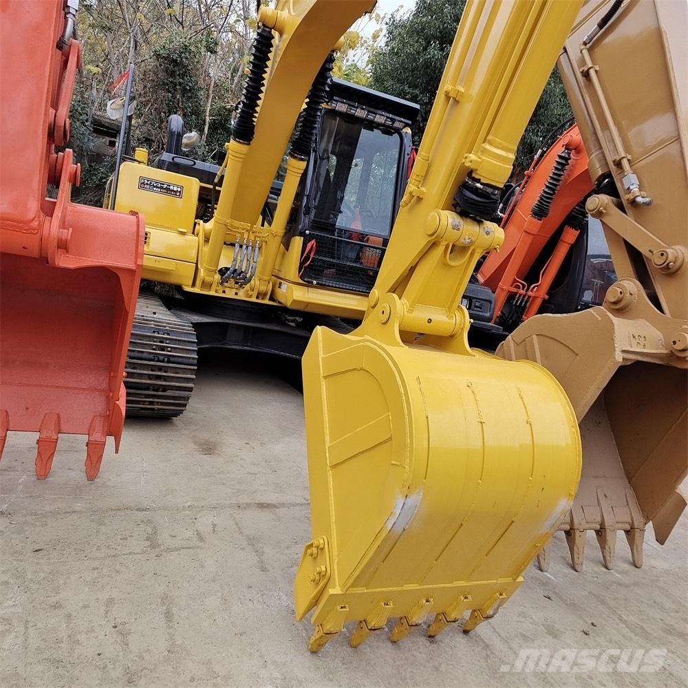 Komatsu PC 130 Vikšriniai ekskavatoriai