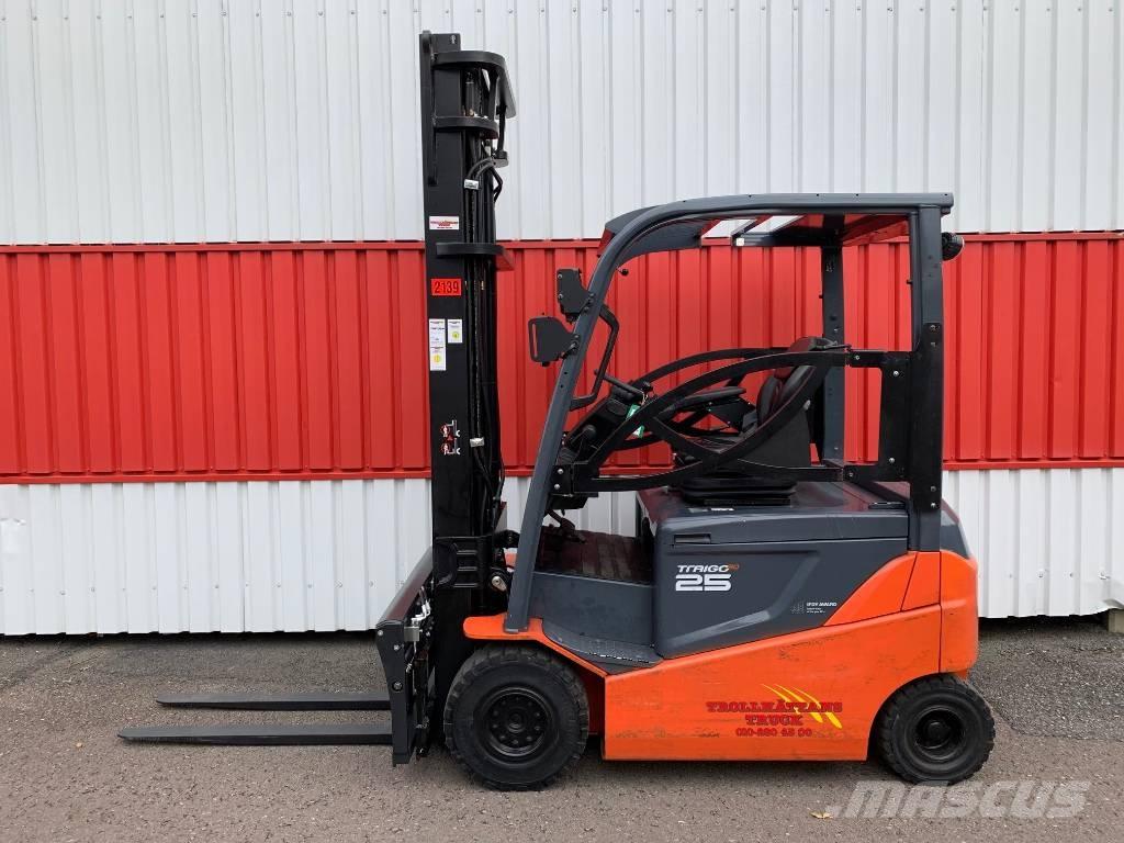 Toyota 8 FBMKT 25 Elektriniai šakiniai krautuvai