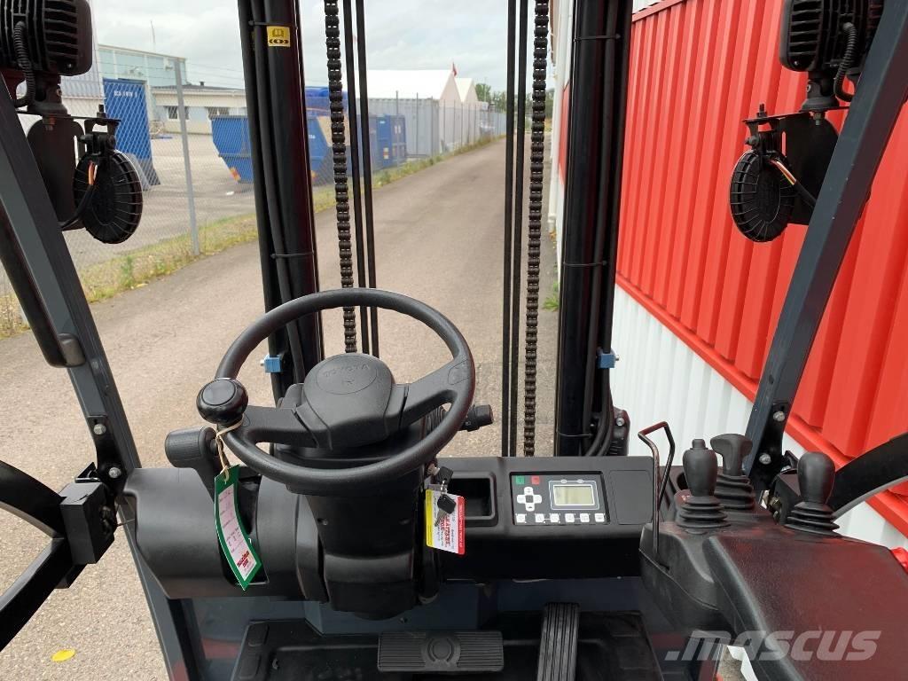 Toyota 8 FBMKT 25 Elektriniai šakiniai krautuvai