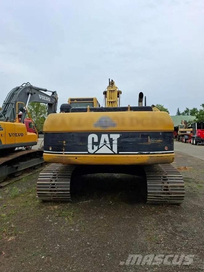 CAT 322 C Vikšriniai ekskavatoriai