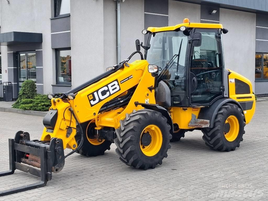 JCB TM 180 Teleskopiniai krautuvai žemės ūkiui