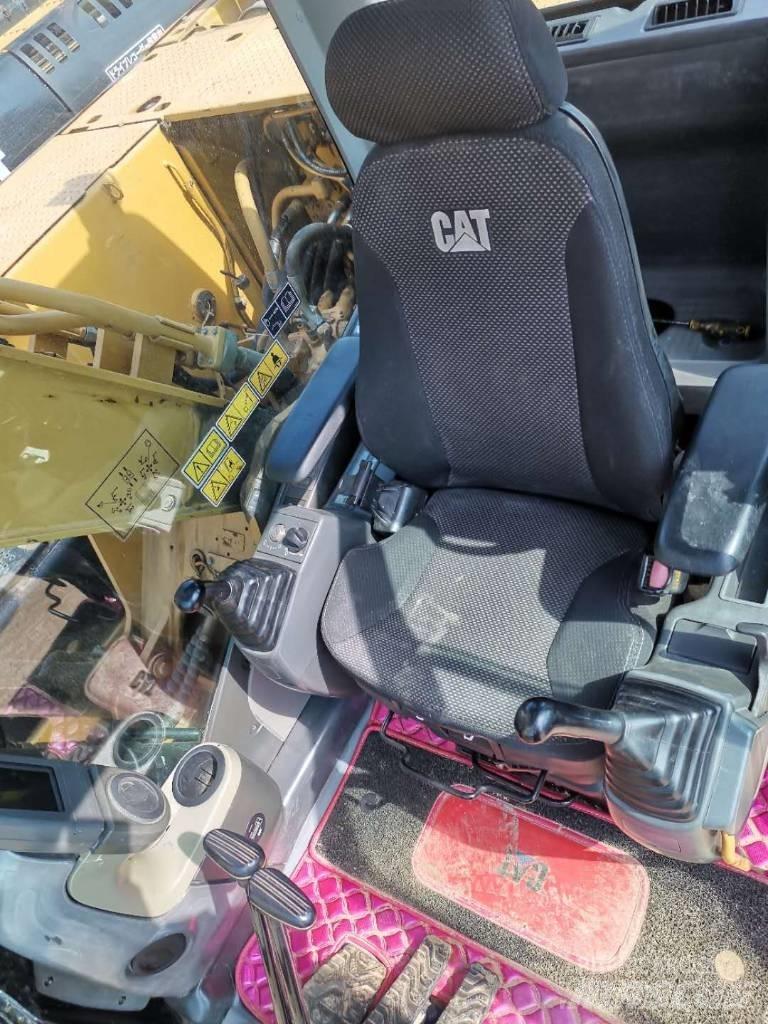 CAT 315 D Vikšriniai ekskavatoriai
