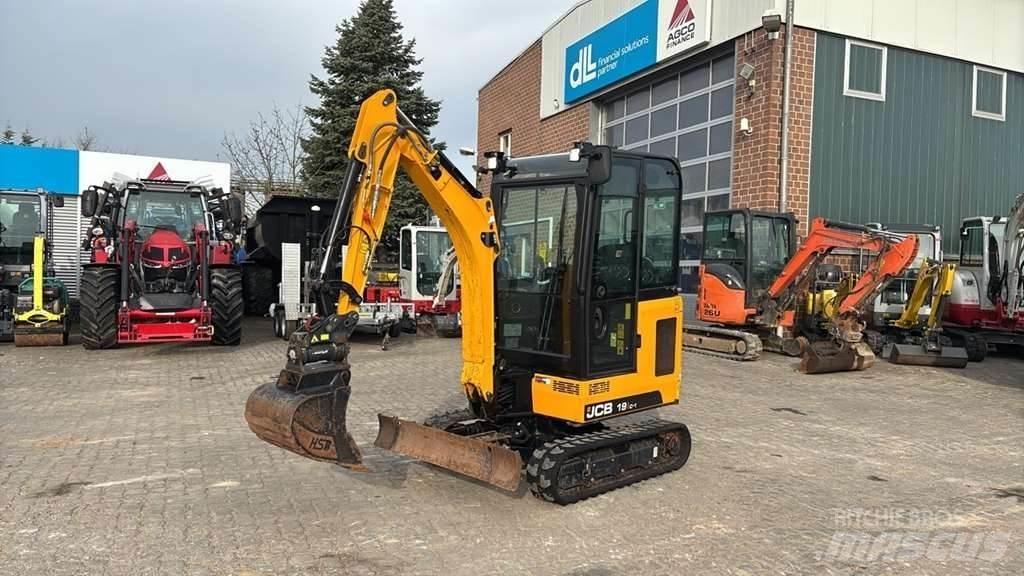 JCB 19c Specialūs ekskavatoriai