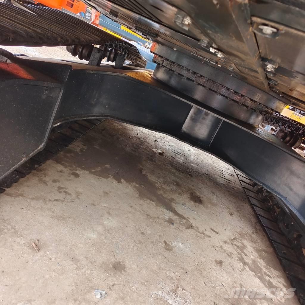 Hyundai 305 LC-9T Vikšriniai ekskavatoriai