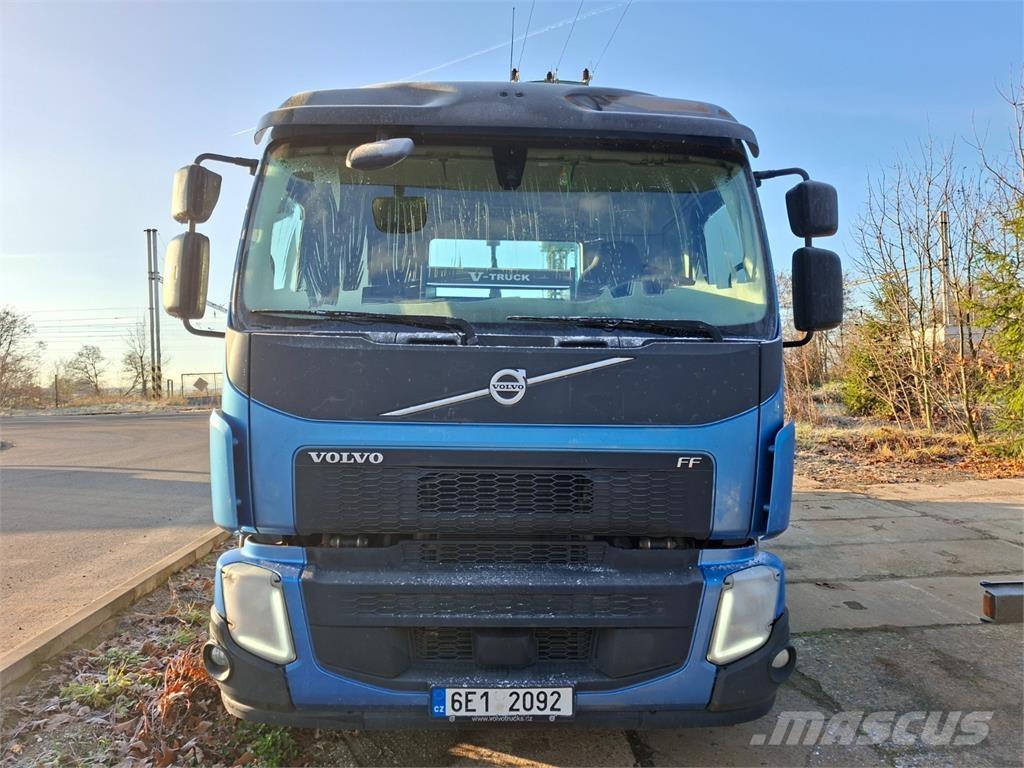 Volvo FE 320 Važiuoklė su kabina