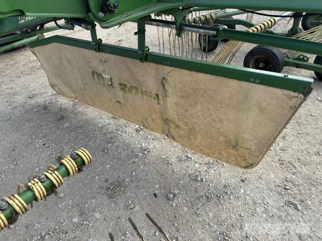 Krone Swadro TC 880 Šieno grėbliai ir vartytuvai