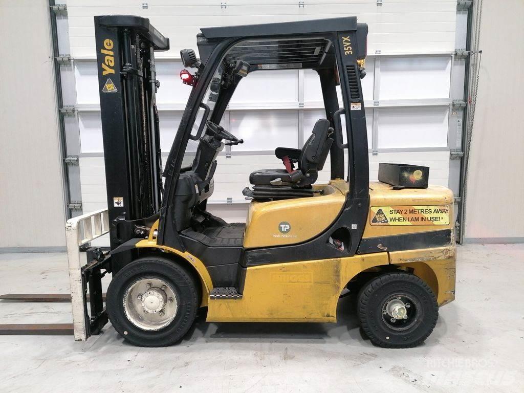 Yale GDP35VX Dyzeliniai krautuvai
