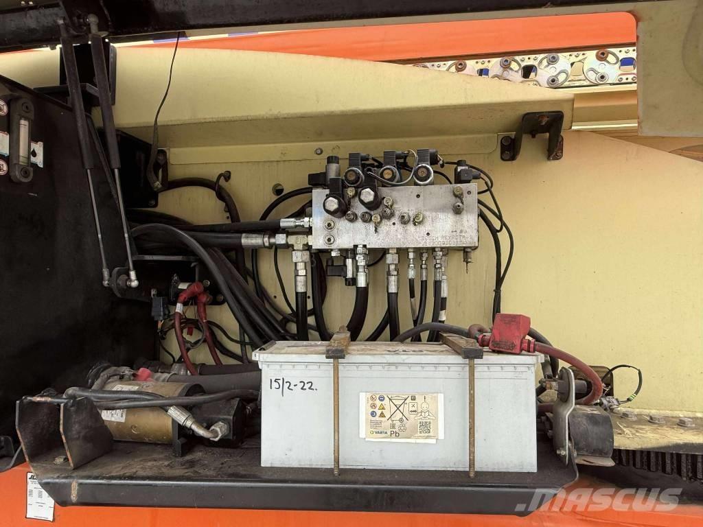 JLG 1350 SJP Teleskopiniai keltuvai